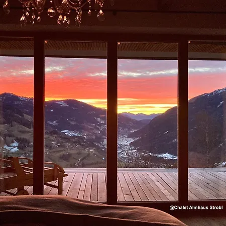 Almhaus Strobl Apartament Radenthein